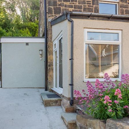 27 Green Road Wrexham Bagian luar foto